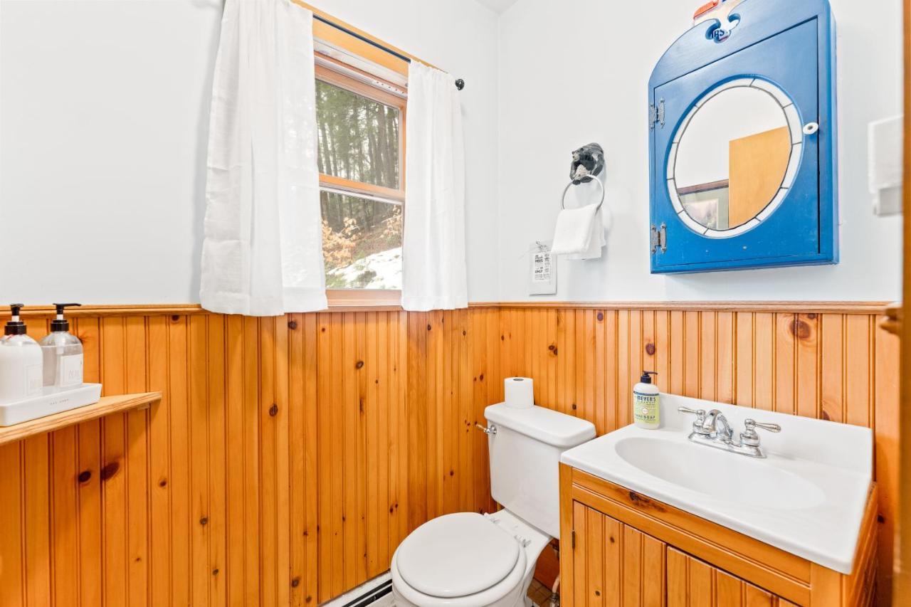 River Road Treehouse Retreat Warrensburg Bagian luar foto