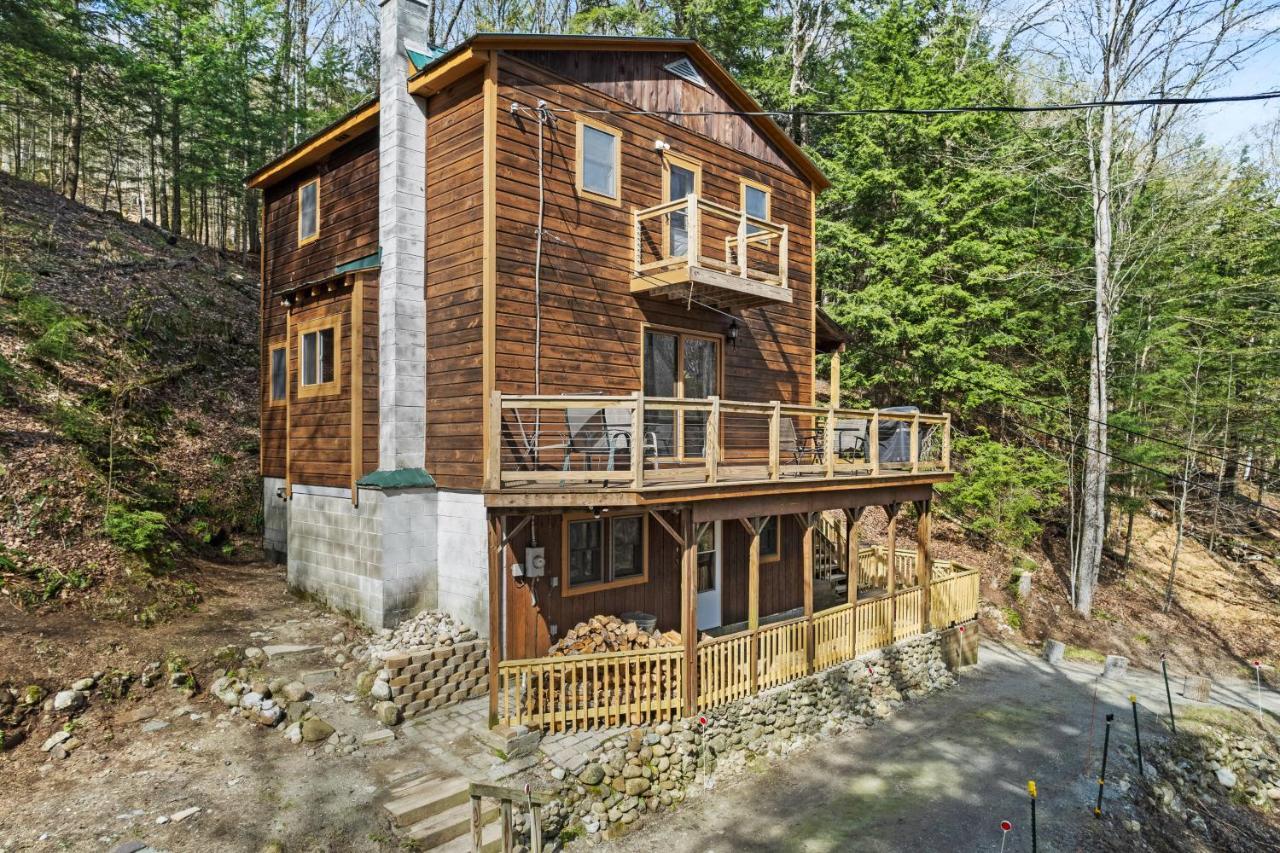 River Road Treehouse Retreat Warrensburg Bagian luar foto